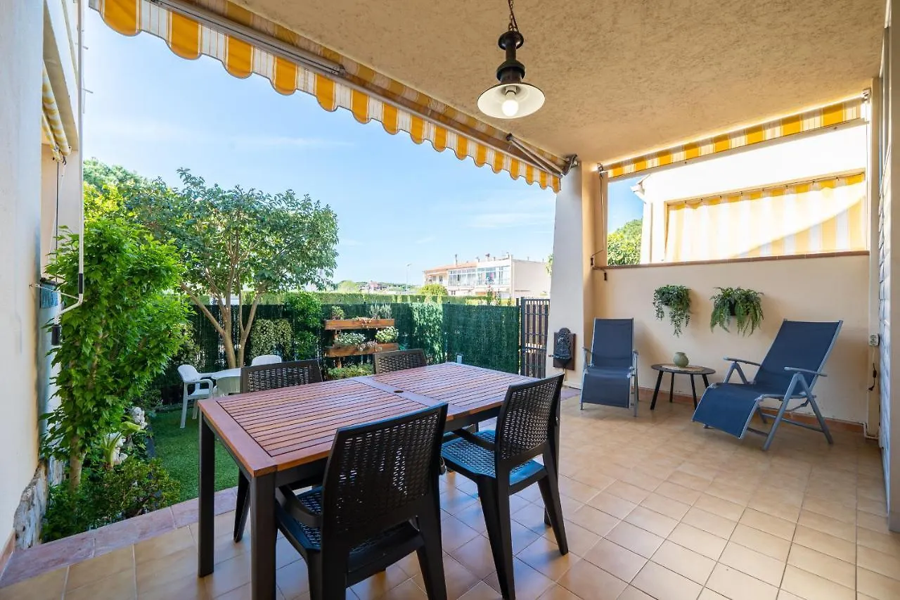 Apartment Hauzify I Apartament Audrey Platja d'Aro Spain